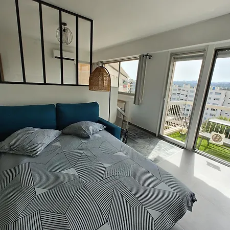 Apartment Splendide T2, 200m De La Mer, Climatise, Parking